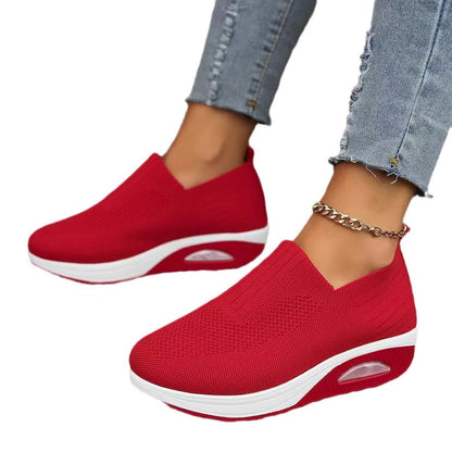 Zapatillas para mujer, comodas para tu jornada diaria. No te quedes sin ellos!!!